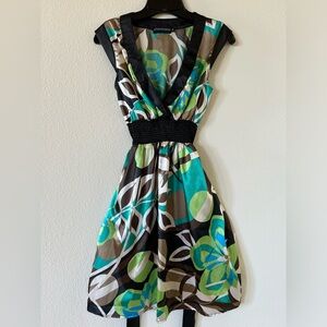 Phenomena - V Neck Dress